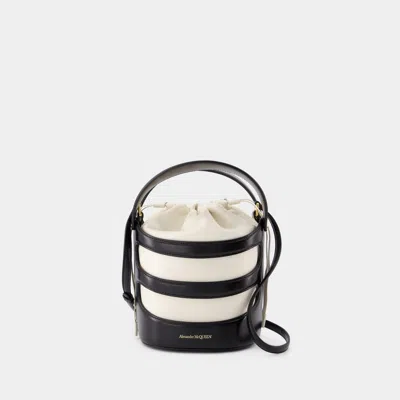 Shop Alexander Mcqueen Two-tone Leather The Rise Bucket Bag