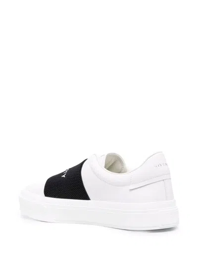 Givenchy City Sport Sneakers In White