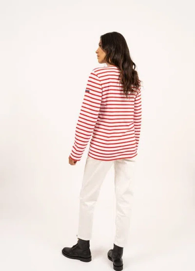 Saint James Minquiers Modern