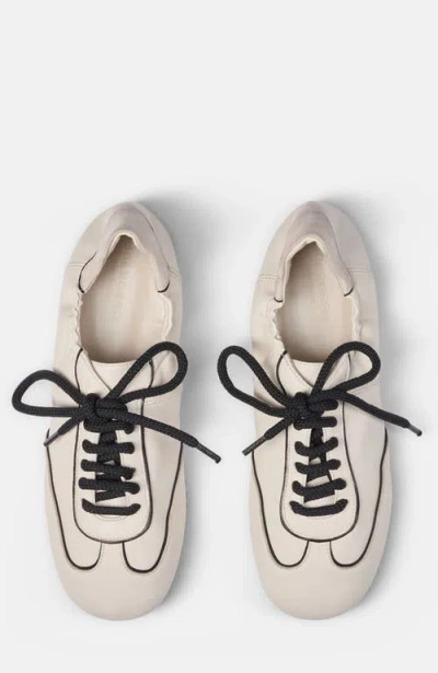 Scarosso Riley Lace-up Sneakers In White