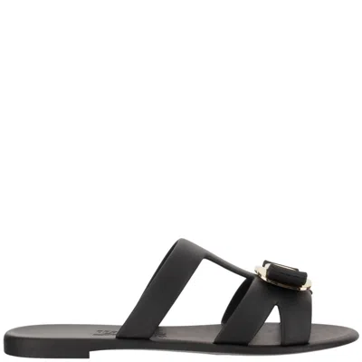 Ferragamo Lilou Vara Plate Flat Slides In Black