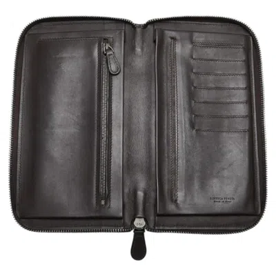 Pre-owned Bottega Veneta Brown Leather Long Wallet (bi-fold) ()