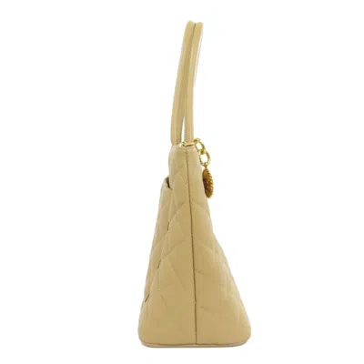 Pre-owned Chanel Beige Leather Tote Bag ()