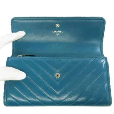 Pre-owned Chanel Blue Leather Long Wallet (bi-fold) ()