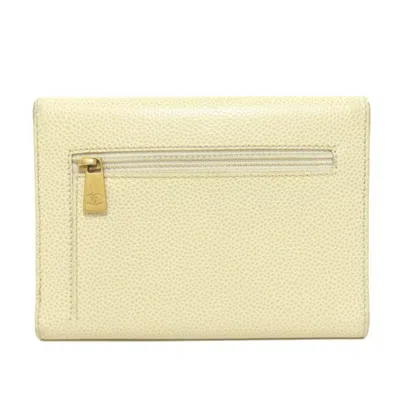 Pre-owned Chanel Cream Leather Wallet (bi-fold) ()