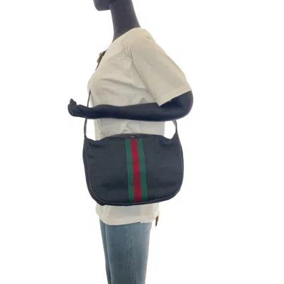 Pre-owned Gucci Black Multi-color Gg Canvas Leather Shoulder Bag ()