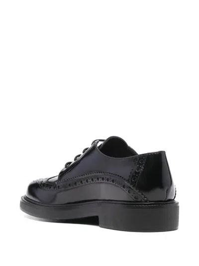 Tod's Brogue Laced Tag Logo Shoes