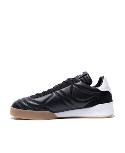 Courrèges Quilted Low Top Sneakers In Black