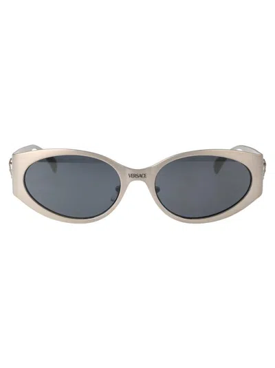 Versace Logo-plaque Oval-frame Sunglasses