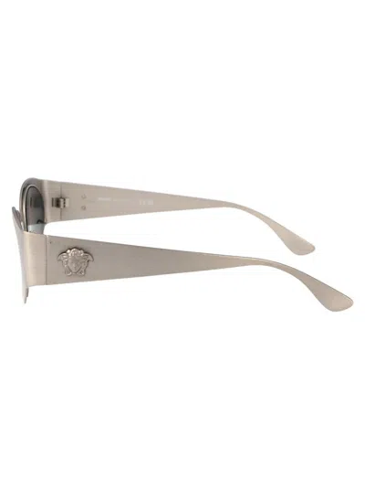 Versace Logo-plaque Oval-frame Sunglasses