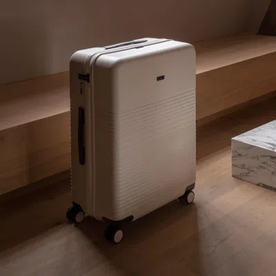 Nortvi - Medium Check-in Suitcase - Sand White - 67 X 45 X 27 Cm - 77 Litres