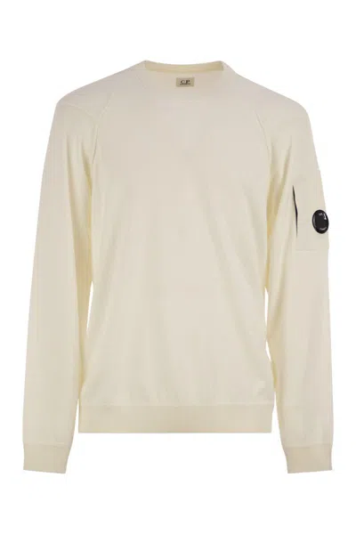 C.p. Company 'diagonal Raised' White Sweatshirt With Lens Motif On The Arm