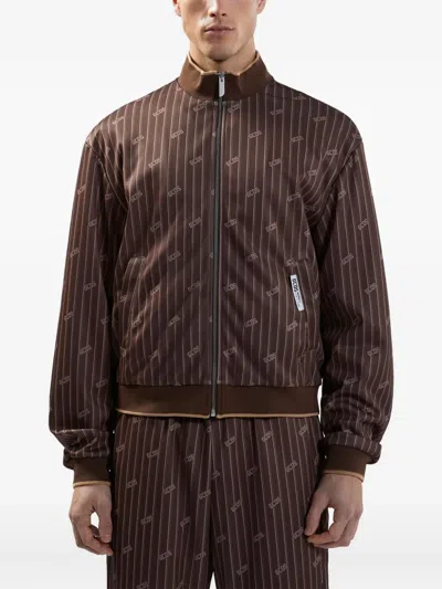 细条纹运动夹克