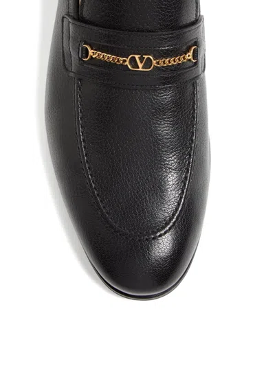 Valentino Garavani Vlogo Signautre Leather Loafers In Black