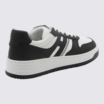 Hogan H630 Sneakers With Rubber Sole And Perforated Detailing In Black