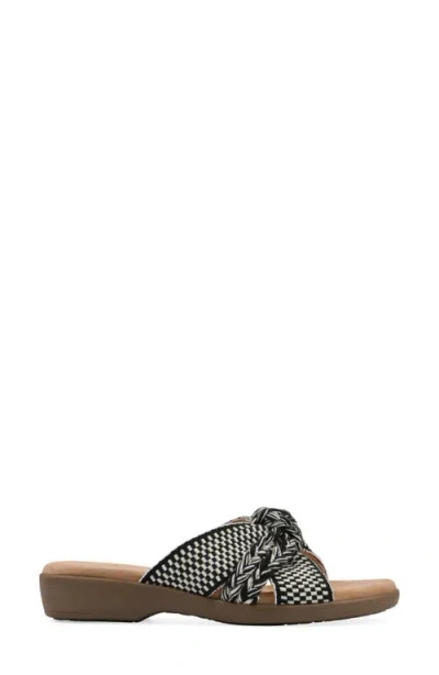 Cliffs By White Mountain Blinding Slide Sandal