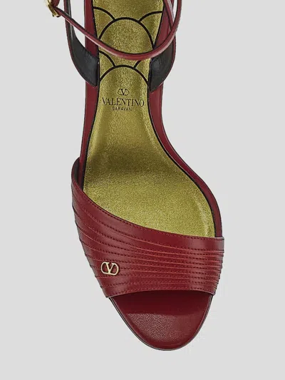 Valentino Ladycrush Stiletto Heel Sandal T85