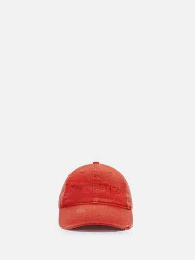 Attico Red Cap