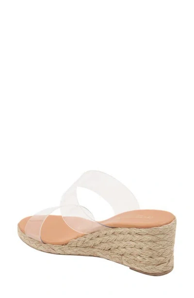 Andre Assous Bella Wedge Sandal In Brown