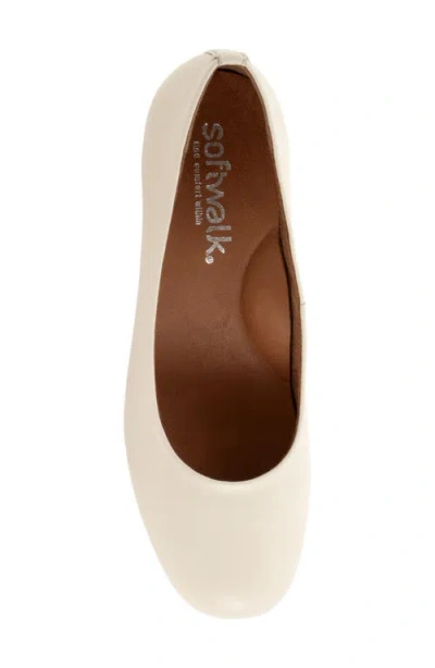 Softwalk ® Lynn Pump In Neutral