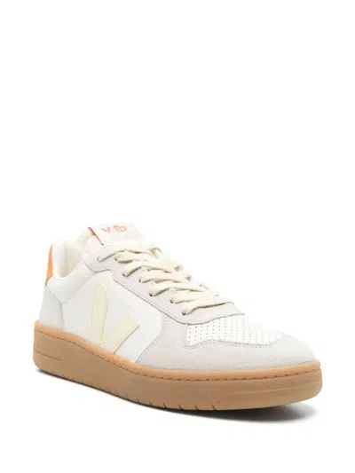 Veja V-82 Sneakers