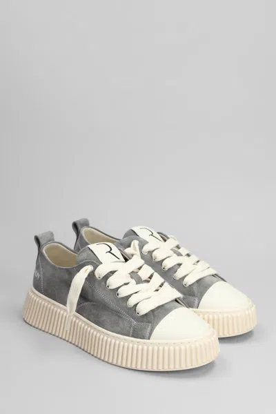 Rhun Sneakers