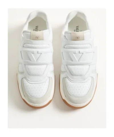 Valentino Sneaker Low Top Joie De Jouer White In White