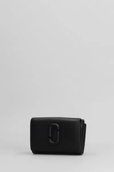 Marc Jacobs The Trifold Wallet Wallet In Black Leather