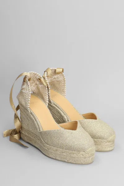 Castaã±er Chiara-8ed-032 Wedges In Gold Canvas