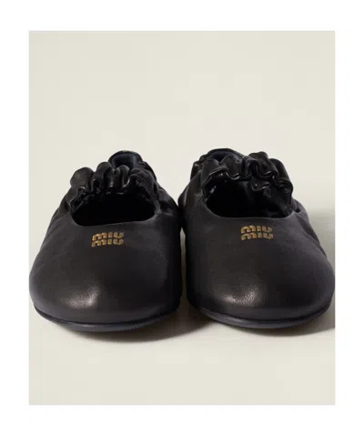 Miu Miu Logo Ballerina In Black