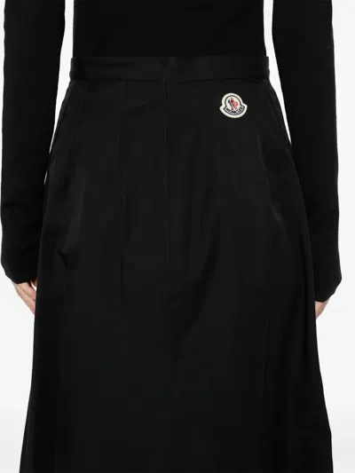 Moncler Single Breasted Skirt In Black