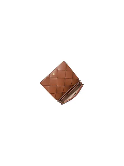 Shop Michael Kors 'jet Set' Brown Medium Crossbody Bag With Chain-link Shoulder Strap And Logo Lettering Plaque On The