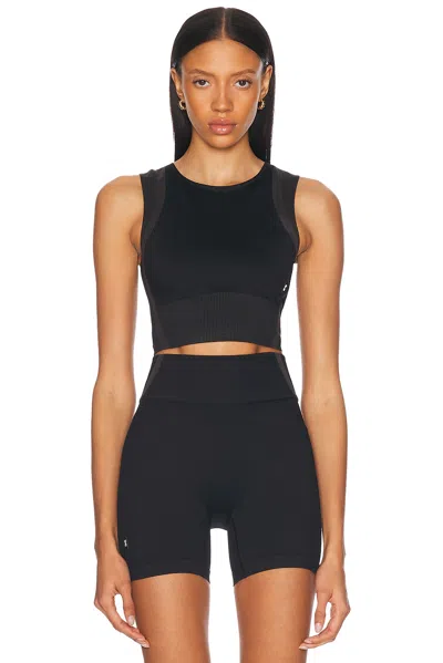On Womens Black Eclipse Studio Cropped Knitted Top