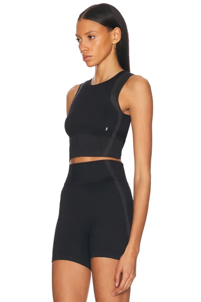 On Womens Black Eclipse Studio Cropped Knitted Top