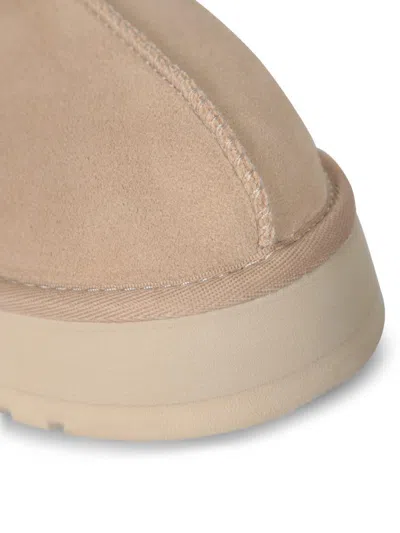 Ugg Sand Slipper With Logo Embroidery
