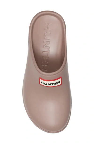 Hunter Hwanika Clogs Medium Natural In Neutral
