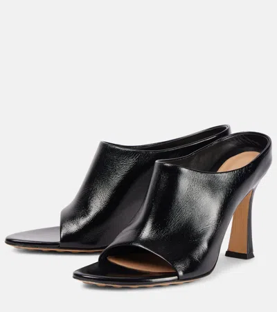 Bottega Veneta Rana Leather Mules In Black