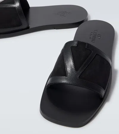 Valentino Garavani Superstar Leather Sandals For Modern Elegance In Black