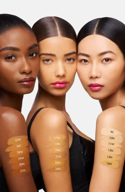 Dolce & Gabbana Dolce&gabbana The Blueberry Nutri-tint Skin Tint