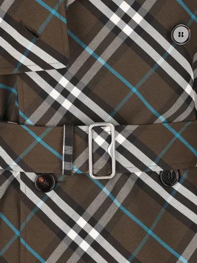 Burberry Signature Check Double-breasted Trench Coat In Brown