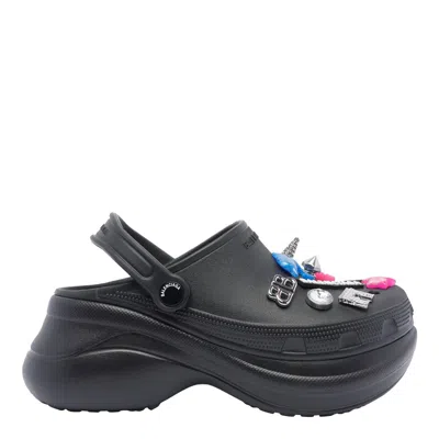 Balenciaga Mule Crocs Con Iconici Charm Jibbitz Rimovibili