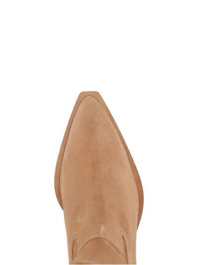 Stuart Weitzman Tate Bootie In Brown