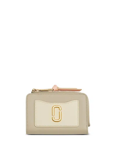 Marc Jacobs Slim Bifold Leather Wallet With Pocket