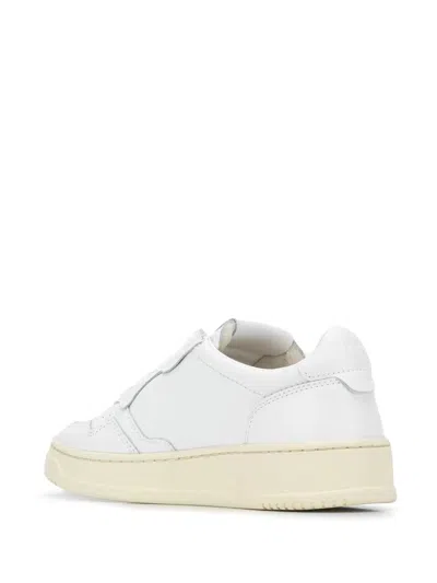 Autry Sneakers Medalist Low In Pelle Bianco Argento
