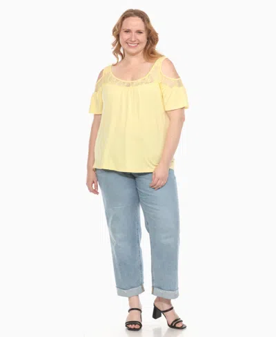 White Mark Plus Womens Lace Trim Viscose Pullover Top In Yellow