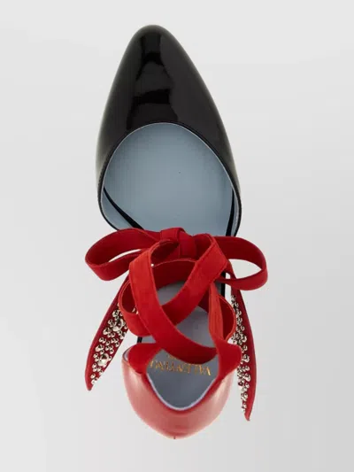 Valentino Black And Red Foliefoliage Décolleté In Black