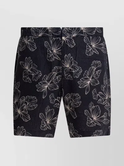 Vince Floral Pattern Shorts With Side And Back Pockets In Black