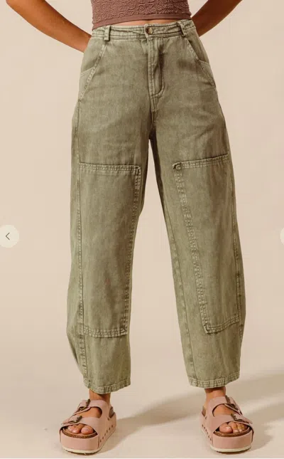 SO ME MINERAL WASH BARRELL JEANS IN OLIVE 