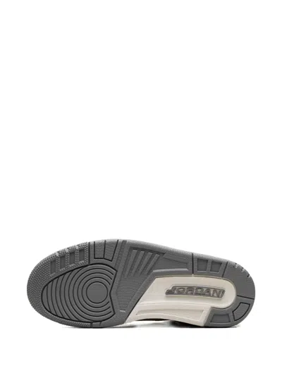 Jordan Air  3 Retro Sneaker In White