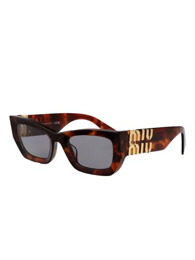 Miu Miu Tortoiseshell-effect Rectangle Sunglasses In Brown